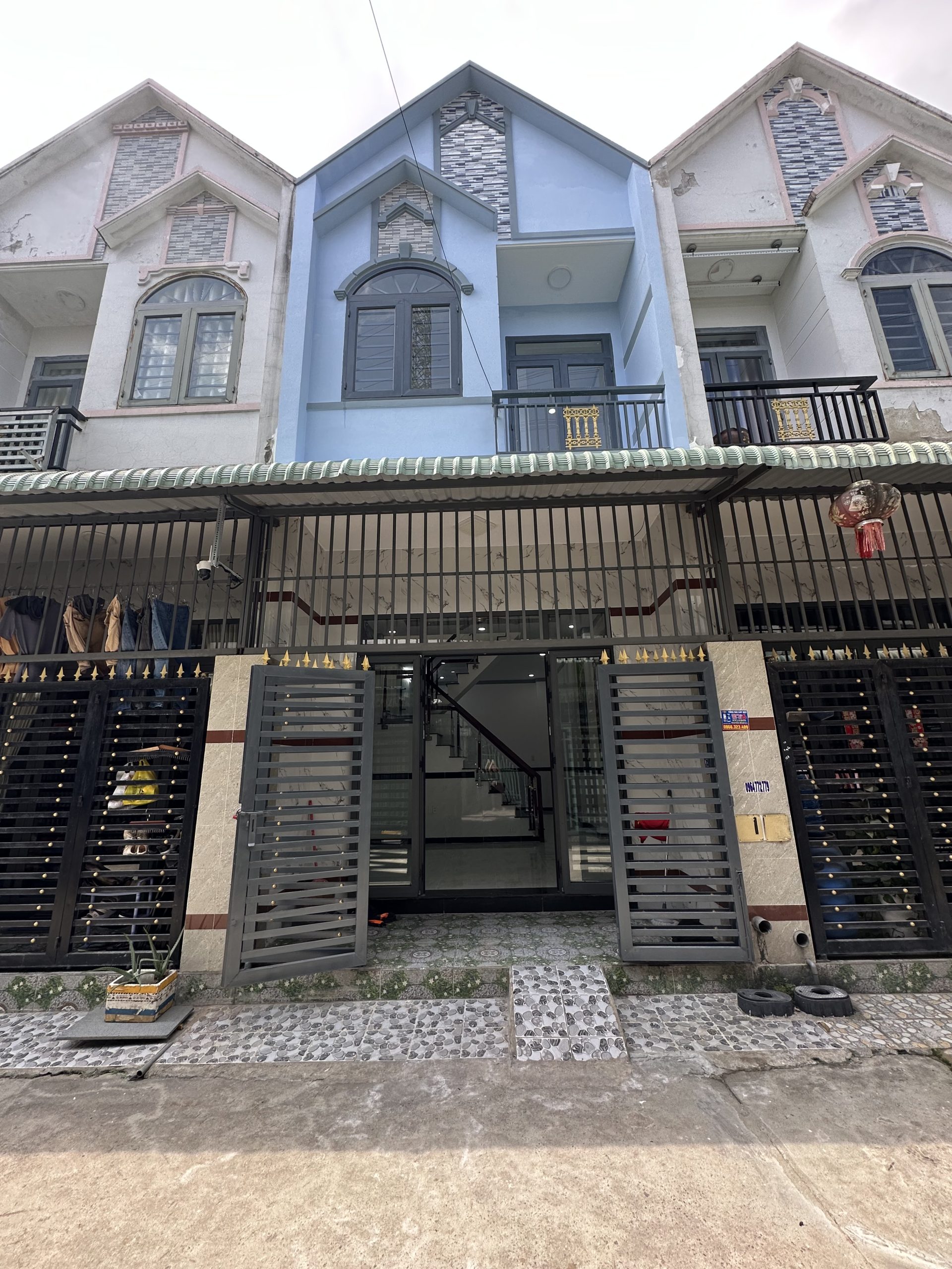 Nhà lầu trệt 1ty150, 40m2, 2pn,2wc,1pt đường 6m tại Thái Hòa, Tân Uyên Bình Dương